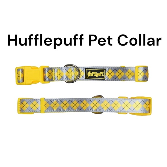 NWT Harry Potter Wizarding World Hufflepuff Pet Collar Size XS (8-12”) - Picture 2 of 10